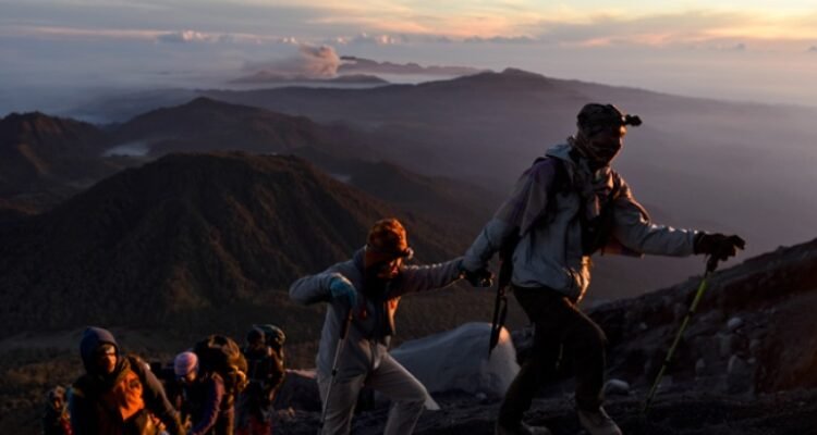 Tips Mendaki Semeru