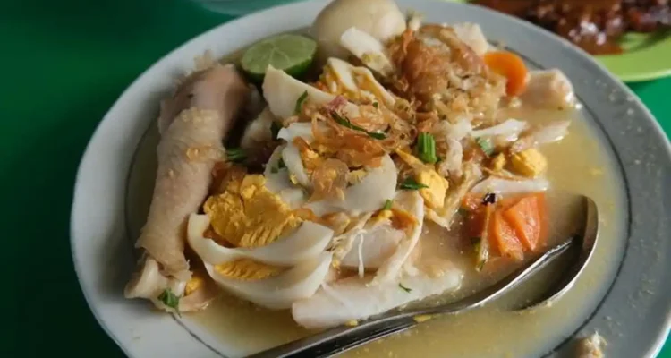 Soto Banjar Pedas dengan Sambal Khas Selera Nusantara