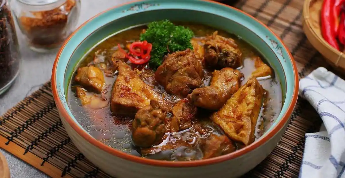 Resep Semur Ayam Rumahan dengan Bumbu Meresap