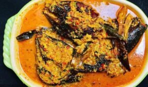 Resep Ikan Sale Kuah Santan, Gurih Berempah dengan Aroma Asap yang Menggoda Resep Ikan Sale Kuah Santan, Gurih Berempah dengan Aroma Asap yang Menggoda