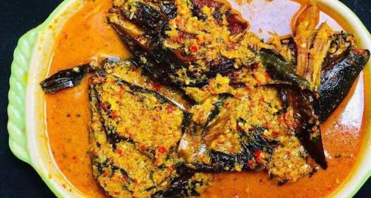 Resep Ikan Sale Kuah Santan, Gurih Berempah dengan Aroma Asap yang Menggoda